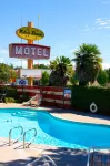 Melody Ranch Motel - piscine