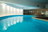 Lux Garden Hotel - Pools