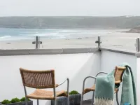 The Old Beach Store Hotels in Sennen