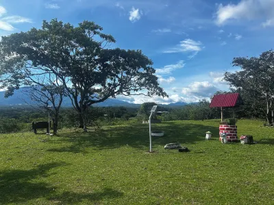 Linda Vista Cabins Hotel a 