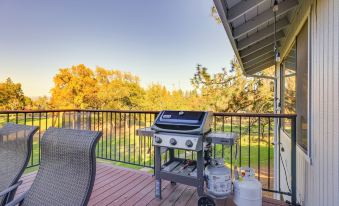 Groveland Home w/ Deck: 2 Mi to Pine Mountain Lake