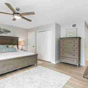 1203 Brighton Condo Rooms