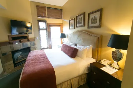 Rustic Lofted Steps from Mountain Adventure