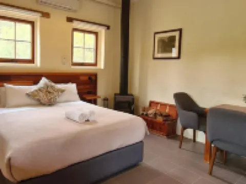 Bungaree Station Hotels in Clare