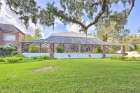 Lanai and Pool Elegant Villa in Winter Haven!