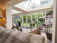 Linwood Hotels in Fleetwood