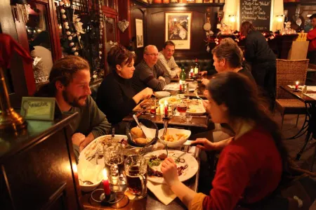 The Pipers Отели рядом с достопримечательностью «Zeester»