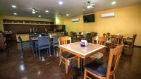 Las Misiones Hotel - breakfast