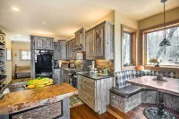 Hike, Ski & Explore! Mtn-View Cabin in Sapphire - Wifi