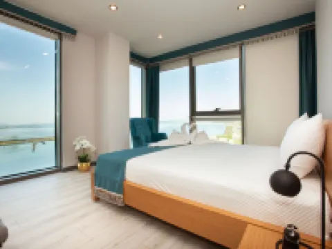 Marina Green Suit Hotel Hotels in Yomra