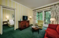 Romantik Hotel Hof zur Linde Hotels in der Nähe von Lauheide und Waldfriedhof Lauheide