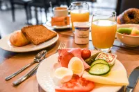 Mandarina Hotel Luxembourg Airport - breakfast