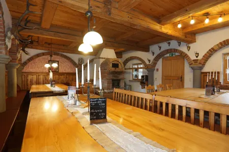 Feriengut Zum Fürst n Отели в г. Графенау