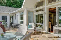 Million-Dollar Views & Patio: Hiawassee Hideaway - 4-Star