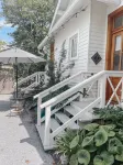 Guesthouse on Girod Hotels in Mandeville
