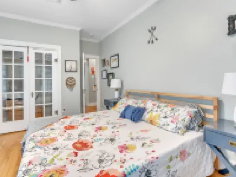 Bright & Fun 3Br Cozy Nook 3 Bedroom Home by RedAwning Hotels in Seguin