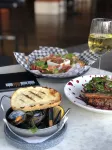 Hilton Vancouver Airport - พร้อมอาหารเช้า