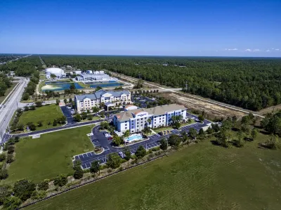 Fairfield Inn & Suites Naples Hotel di Lely Resort