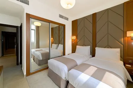 Time Moonstone Hotel Apartments Отели рядом с достопримечательностью «O2 Spa Hilton Resort»