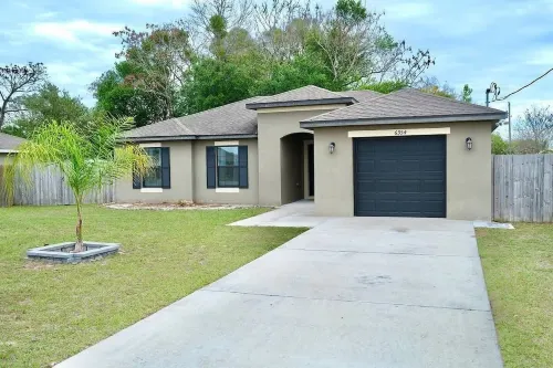 Brooksville Retreat! 3 Bed, 2 Bath! - Homestays