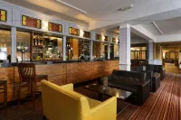 The Victoria Hotel Hotels in Thanington Without