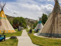 Yellowstone Tipis Hotels in Gardiner