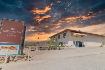 The Oakhurst Inn at Yosemite