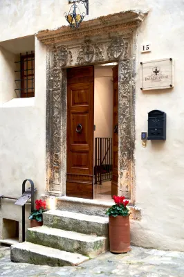 Palazzo Pio III Hotels in Sarteano