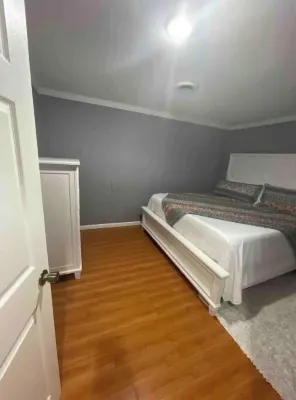 3beds HANDS&HEART EXTENTED STY Lower level 2 BR Hotels near Living Word International Christian Church