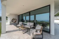 Auréa House - Luxury with an Ocean View