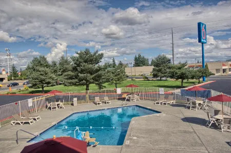 Motel 6 Everett, WA - North