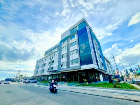 L' ASUNCION HOTEL Hotels in 