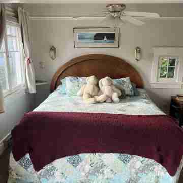 Columbia House - Near UO, Washburne Park & 4 blocks from Hayward Field Rooms