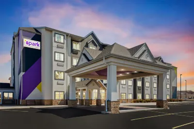 Spark by Hilton Rochester South Các khách sạn ở 