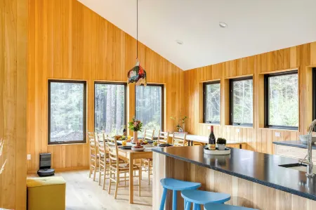 Rustic Arch Cape Getaway w Vibrant Interior Walk to the Beach Cape Wonder