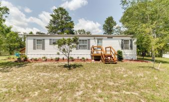 Weeki Wachee Vacation Rental ~ 13 Mi to the Ocean!