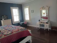 Charming 1940s Home Hotels in Jefferson