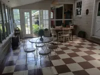 Charming 1940s Home Hotels in Jefferson