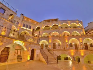 Dedeli Konak Cave Hotel