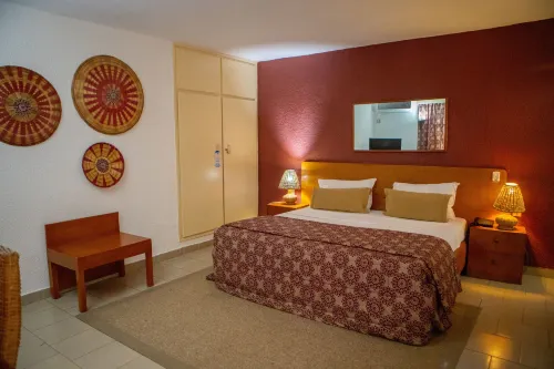 Hotel le Marly - piscina