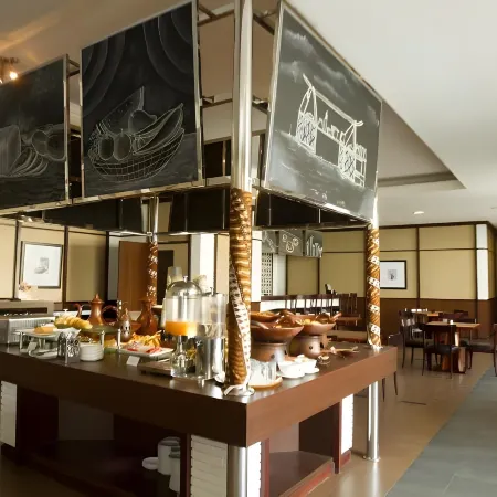 Amarelo Hotel Solo