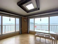 Muan Hae Beach Naru Pension Hotels in Muan