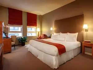 Hotel Giraffe by Library Hotel Collection
