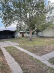 Charming 2-bedroom house in central Hobbs!