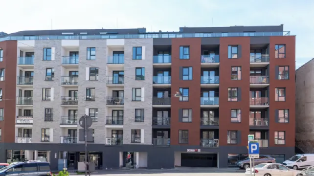 Sun & Snow 奧德讓斯基大道