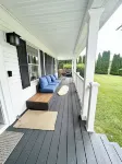 Spacious 5Bdrm Home- Saltwater Pool, WiFi, AC, Private Beach Parking Pass