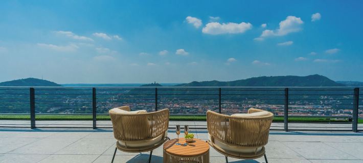 Pureview Luxury Suites Hotels in Como