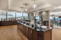 Drury Inn & Suites Atlanta Morrow - breakfast