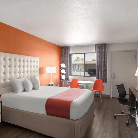 Howard Johnson by Wyndham Modesto Ceres