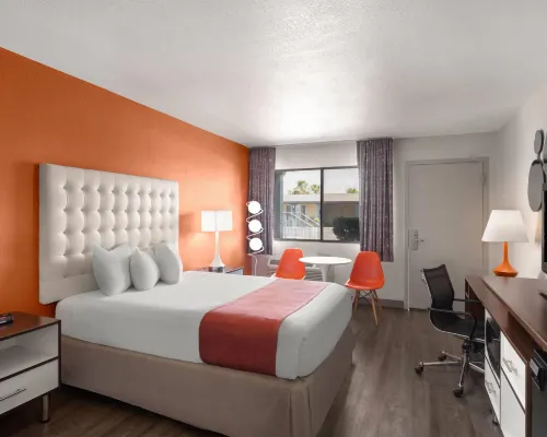 Howard Johnson by Wyndham Modesto Ceres Hotels in Ceres